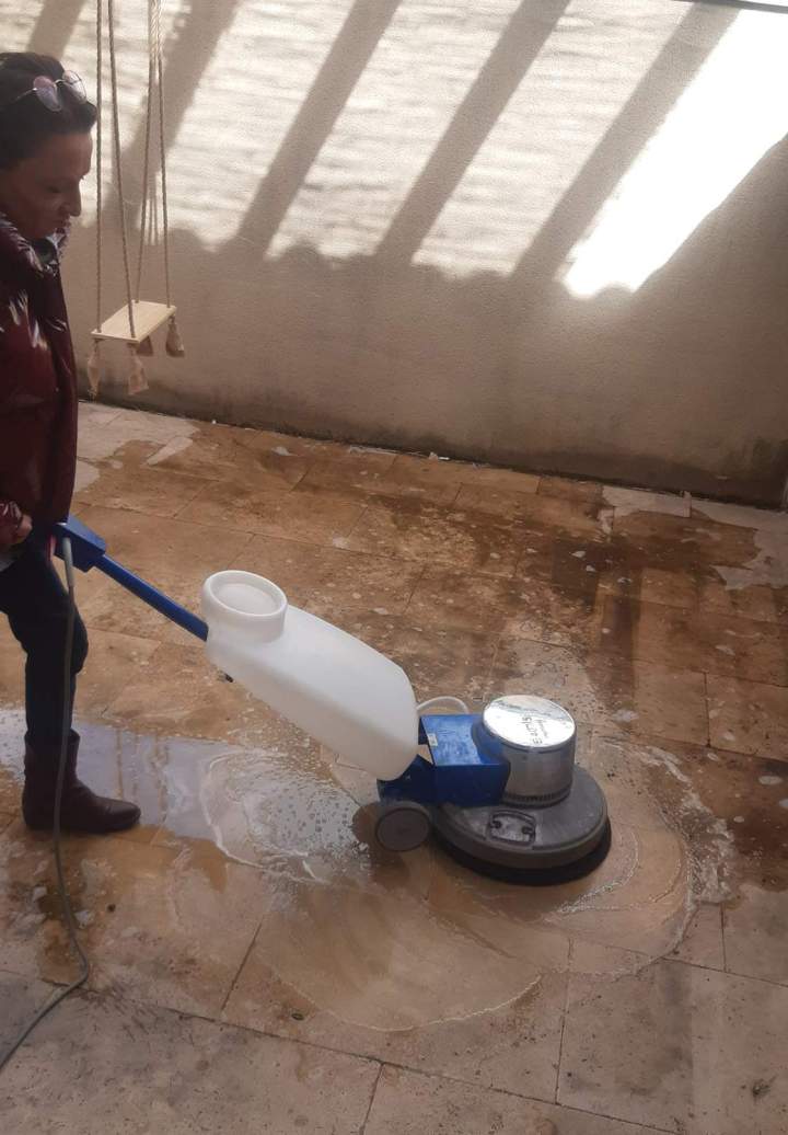 Femme de ménage à domicile à Alès