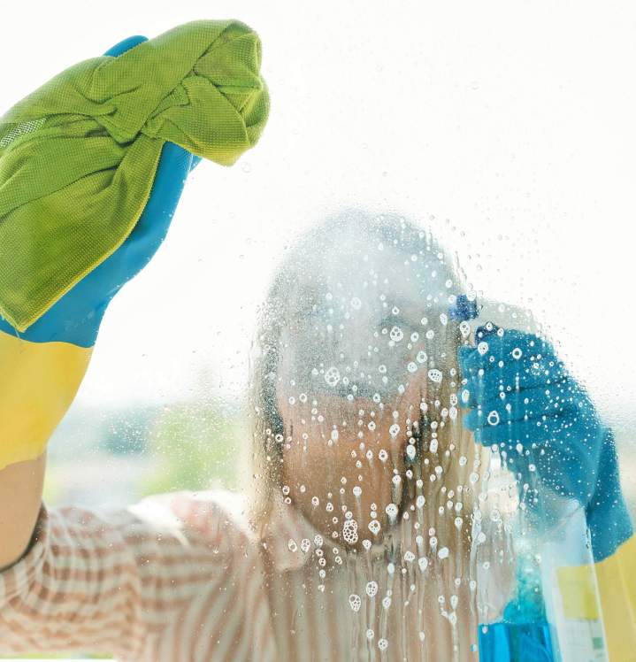 Transparence et éclat pour toutes vos surfaces vitrées.